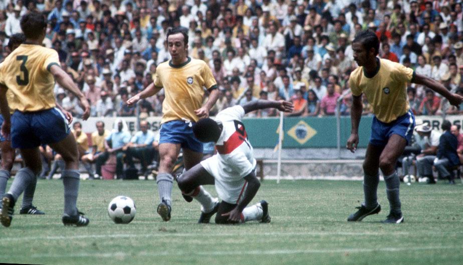 Partido historico Mundial de 1970 Brasil 4-2 Perú